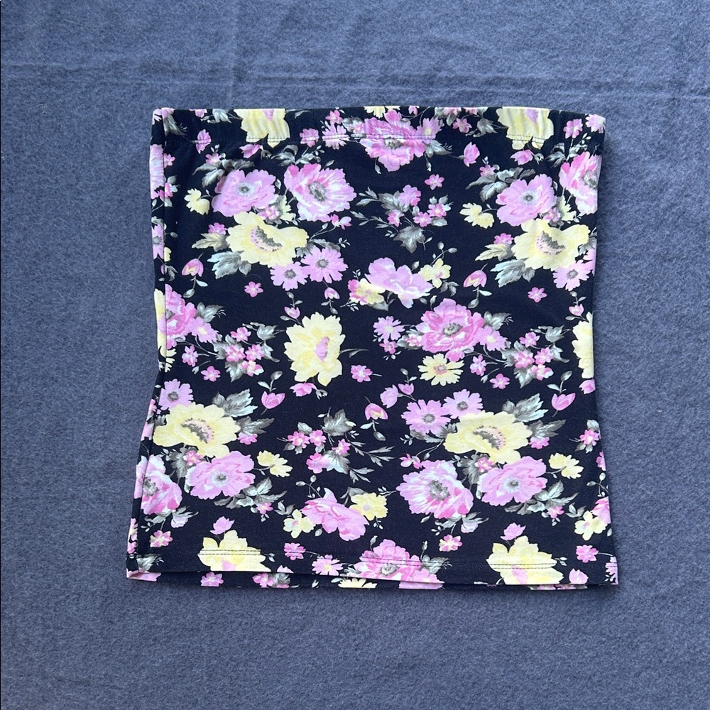 Floral Elegance Strapless Crop Top